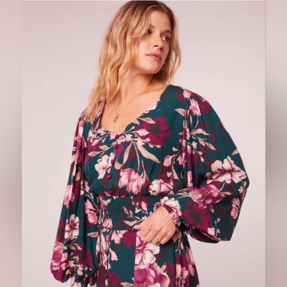 Band of the Free Aimee Pine Plum Floral Long Sleeve Crop Top NWT